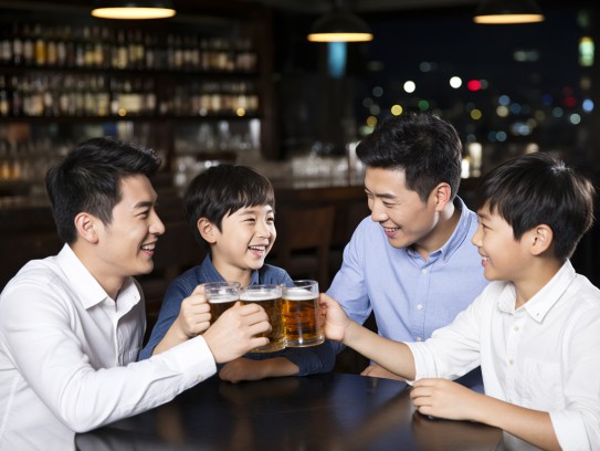 今期马狗兔生肖特出，六七兄弟共谈生肖趣事古今