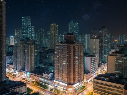 万家灯火下的生肖传奇,揭秘打一生肖成语中的灯火阑珊之谜 万家灯火下的生肖传奇,揭秘打一生肖成语中的灯火阑珊之谜