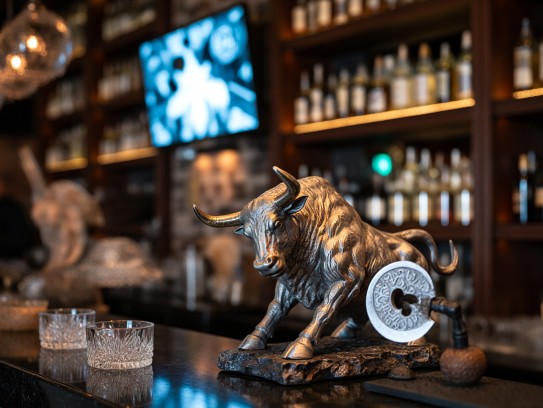 牛刀小试,生肖故事揭秘,生肖牛的锋芒初露传奇历程 牛刀小试,生肖故事揭秘,生肖牛的锋芒初露传奇历程