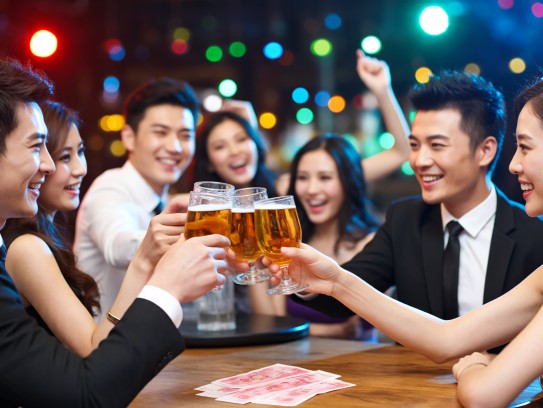 生肖助力红蓝波色今期大发，打生肖彩票，财运亨通好运来